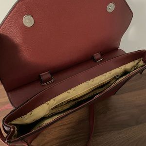 Beautiful maroon bag